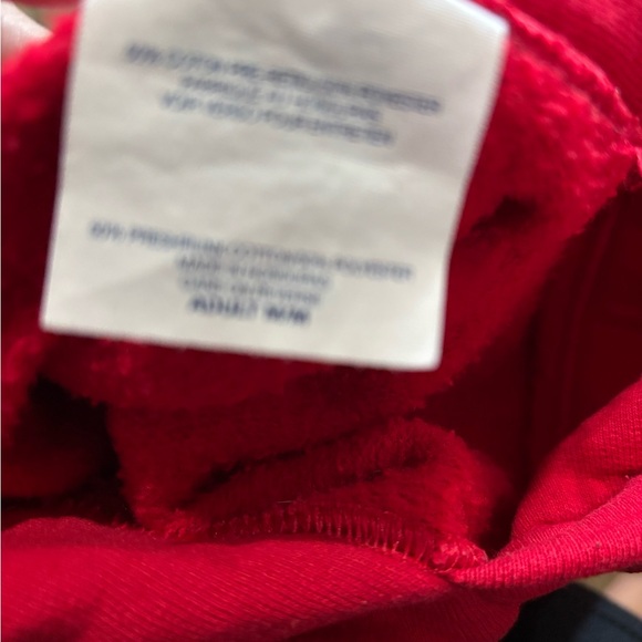 Red Hoodie Seatshirt - Picture 6 of 7